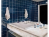 azulejo-para-banheiro-pequeno-e-moderno-10