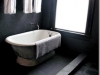 banheiro-com-piso-preto-3