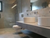 banheiro-revestido-de-concreto-aparente-15