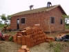 casas-construidas-em-meio-lote-8