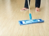 como-limpar-piso-de-taco-de-madeira-3