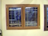 janela-de-madeira-com-vidro-para-sala-4