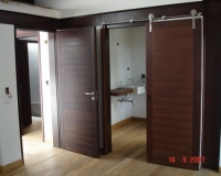 portas-de-correr-de-madeira-para-banheiro-5