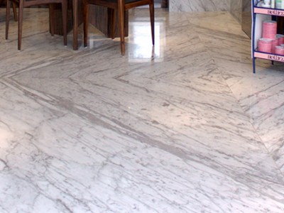 Piso de Mármore Carrara - Revestimento e Modelos | construdeia